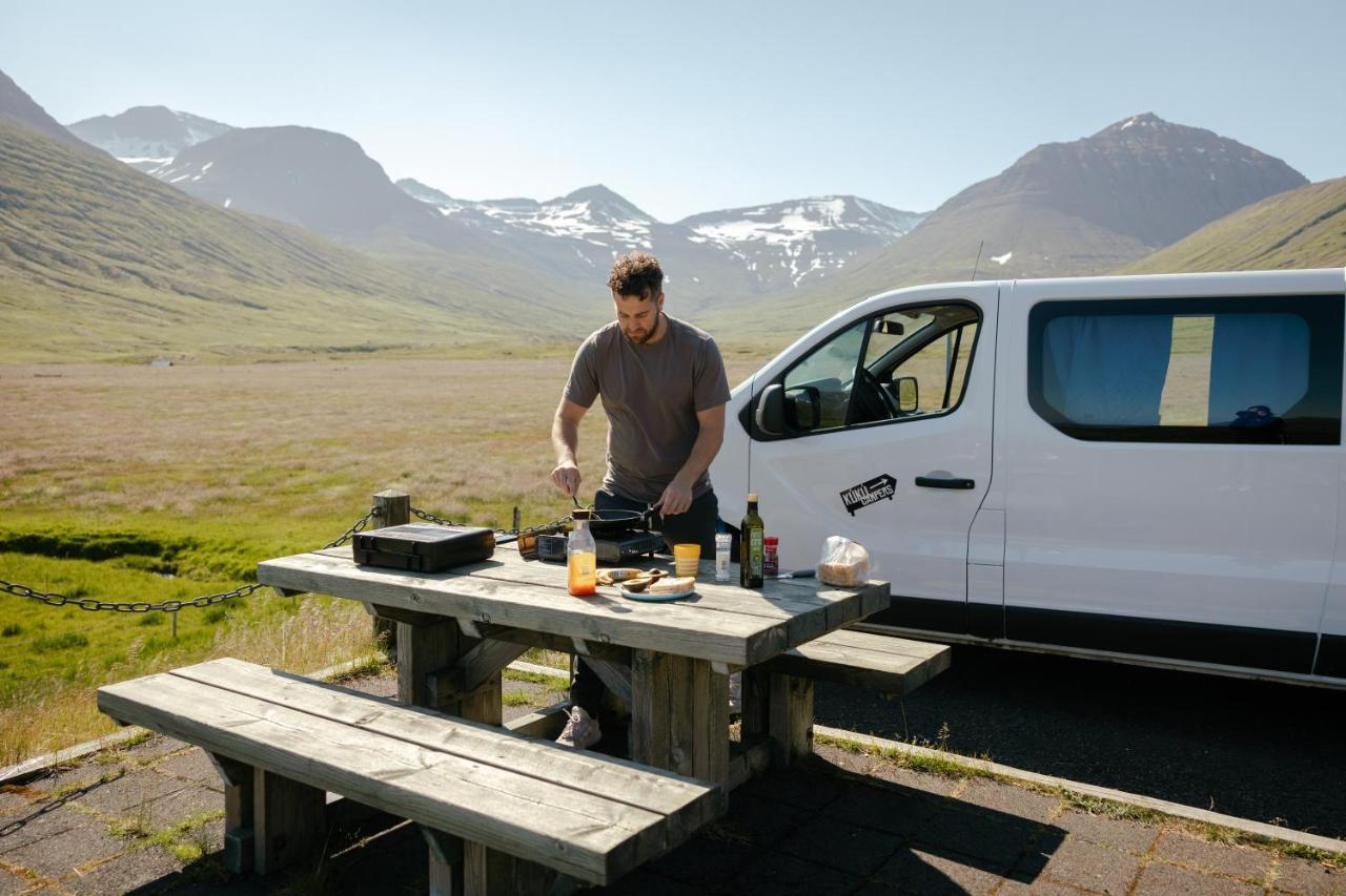 Kuku Campers - Campervans Keflavík Exteriér fotografie