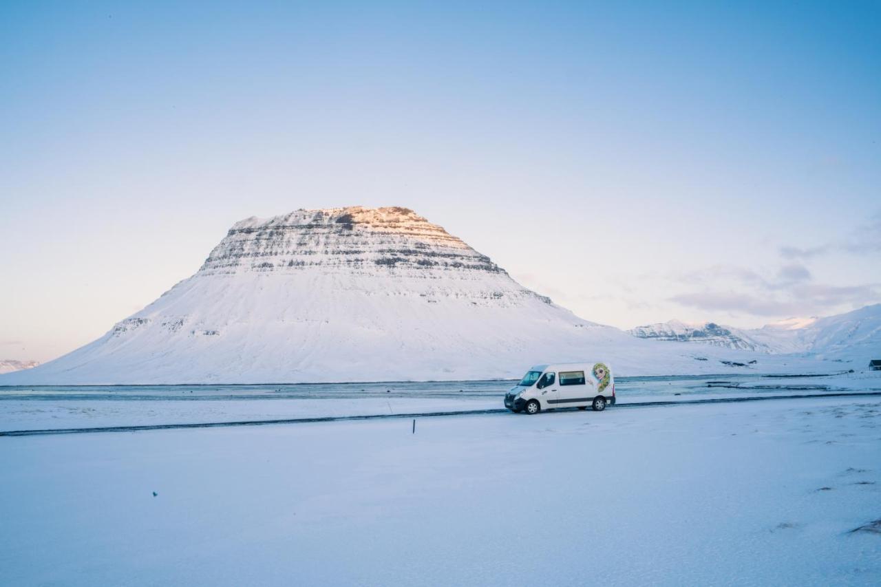 Kuku Campers - Campervans Keflavík Exteriér fotografie